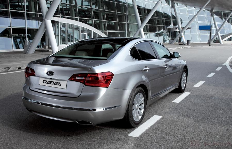  Kia KND-5 Concept 2009 года  (фото 22 из 27)
